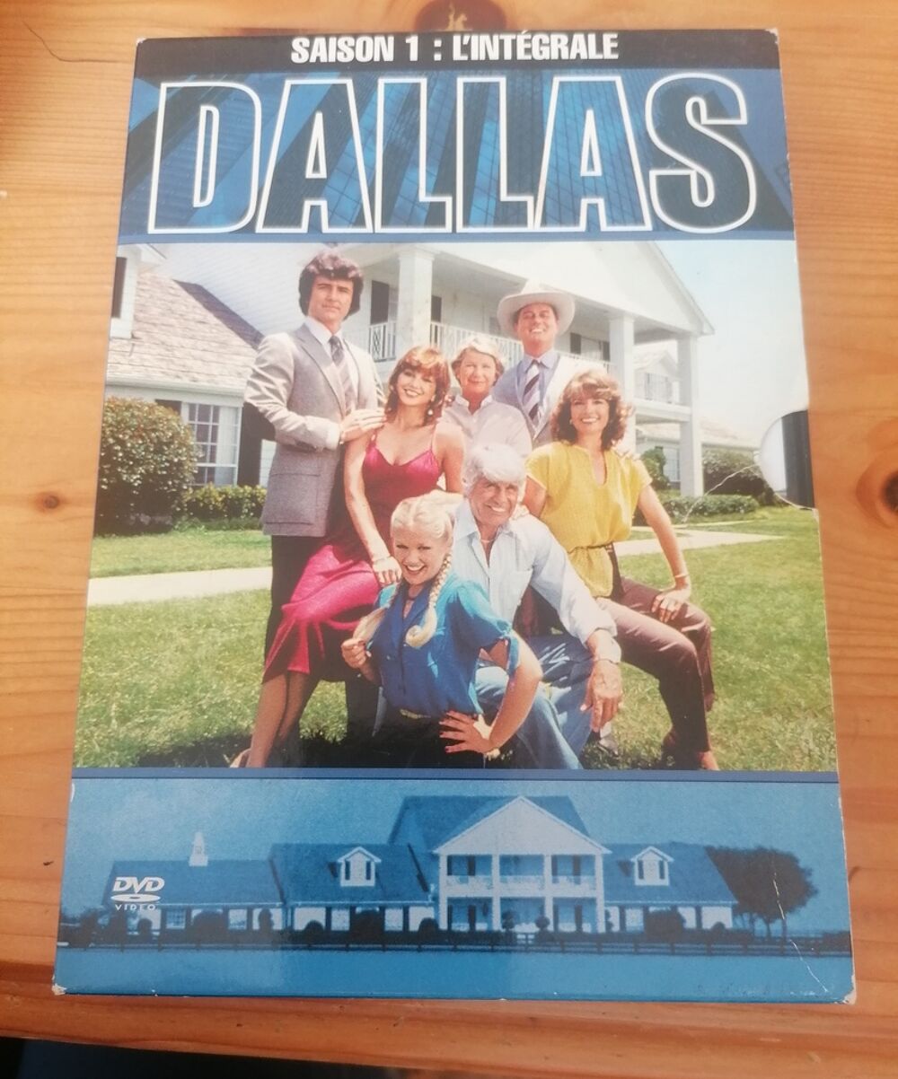 Coffret DVD Dallas Saison 1 - Int&eacute;grale DVD et blu-ray