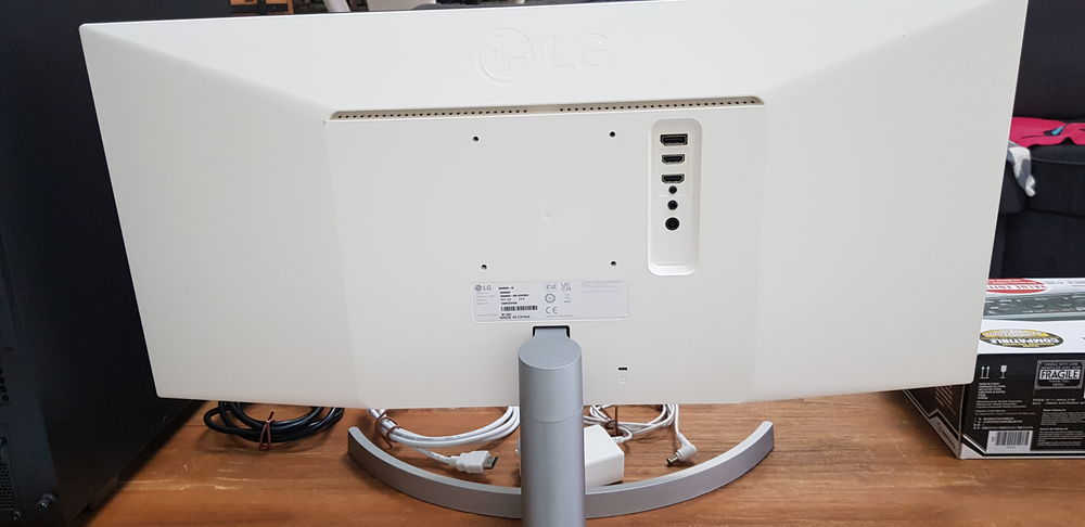 Pack MAO complet - PC sur mesure+ &eacute;cran + enceintes + casque Audio et hifi