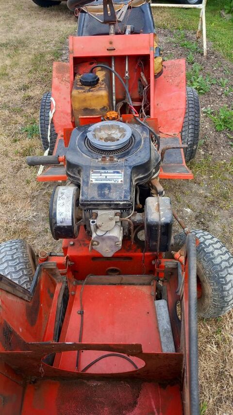 Tracteur tondeuse 400 Douarnenez (29)