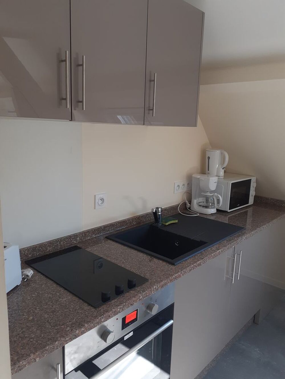 Location Appartement Studio  appartement numéro 4 Sully-sur-loire