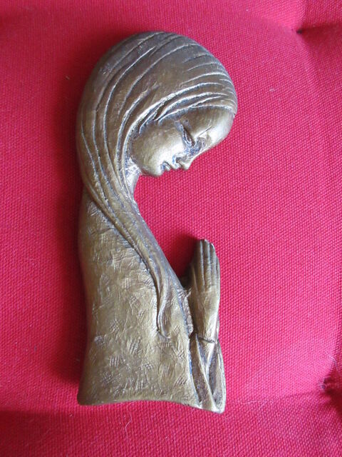 Profil de vierge en pri�re 5 Le Cr�s (34)