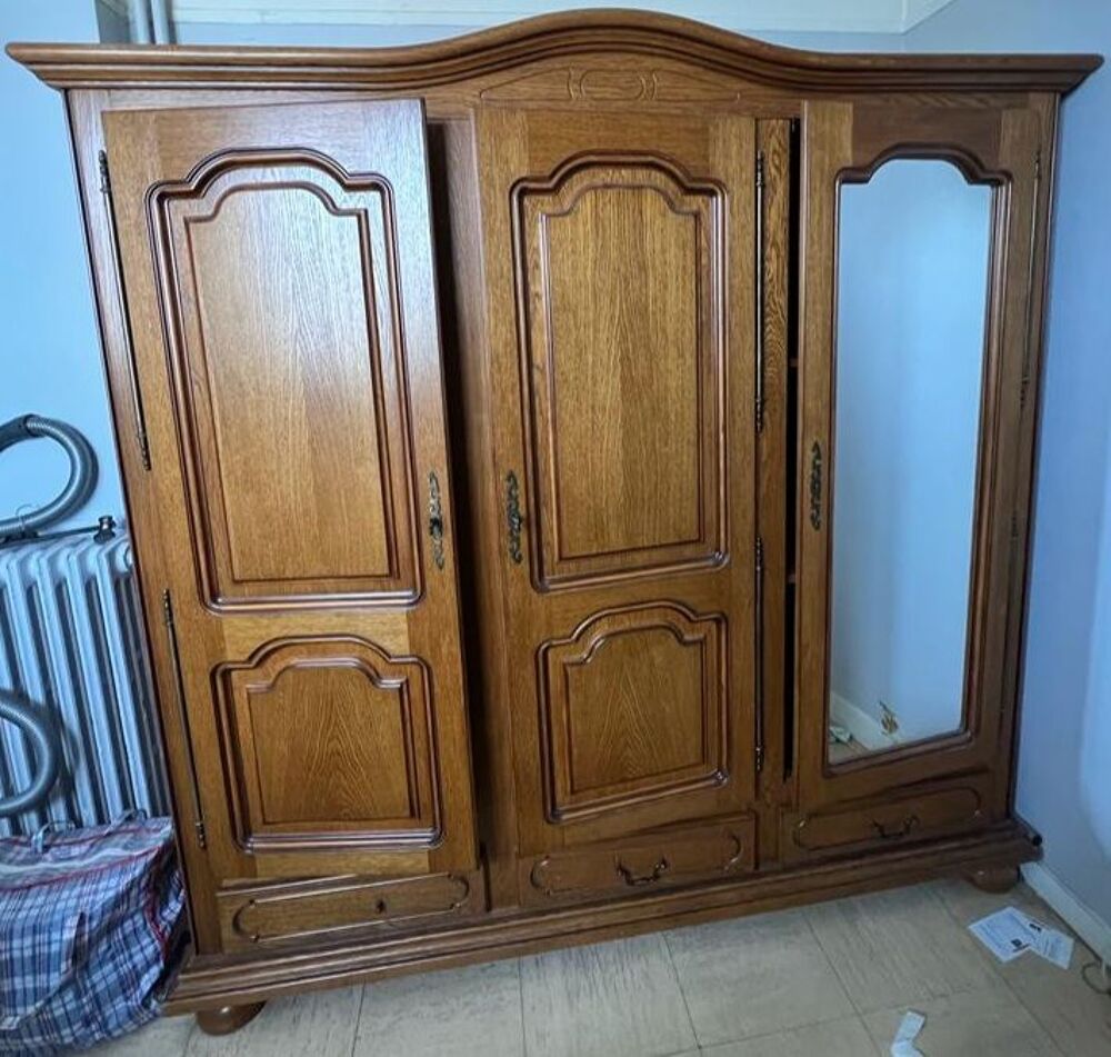 Achetez armoire armoire 3 occasion, annonce vente à Sèvres (92) WB171690778