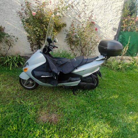 Scooter YAMAHA 2001 occasion Saint-Denis 93200