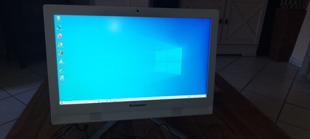 Pc Lenovo all in one 21 pouces ( non tactile) Matériel informatique