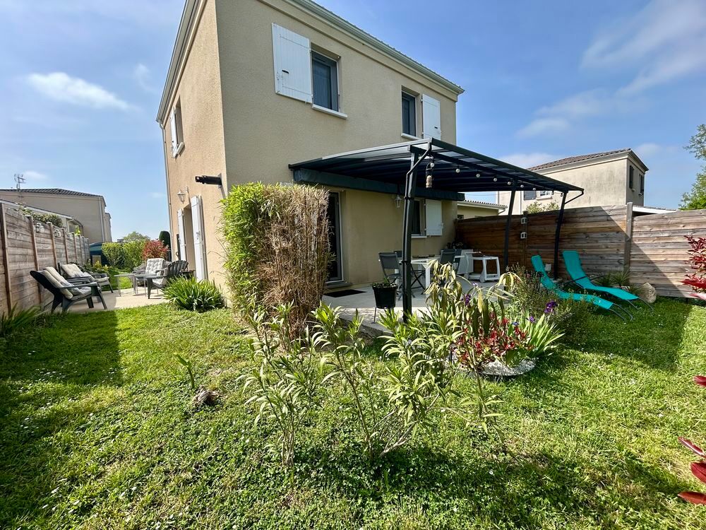 Vente Maison Maison familiale au calme Branne