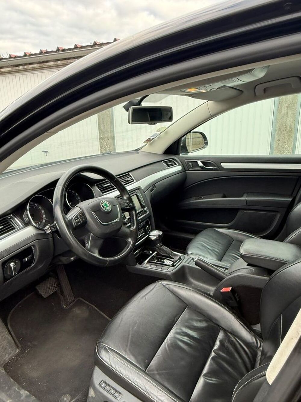 Superb 2.0 TDI 170 FAP Elegance 2011 occasion 78130 Les Mureaux