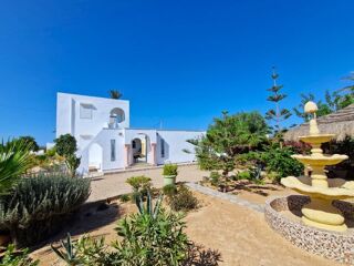  Maison � vendre 5 pi�ces 220 m� Midoun djerba