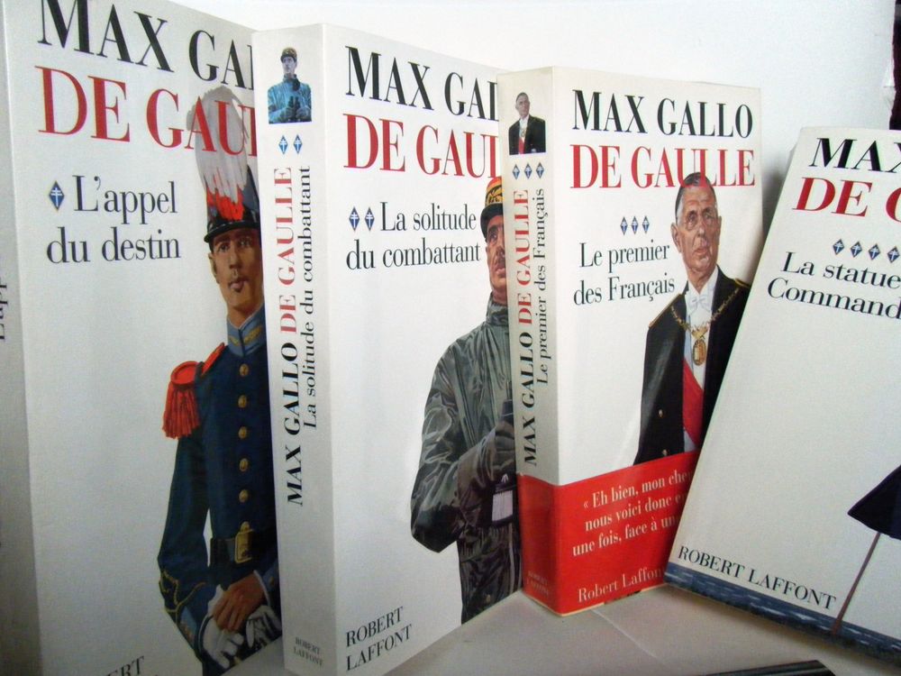 LOT 4 LIVRES sur DE GAULLE de Max GALLO Livres et BD