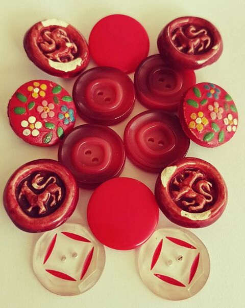 Lot 14 Boutons Vintage Fantaisie - Bois Peint, Sculpt�s,.. 24 Thonon-les-Bains (74)