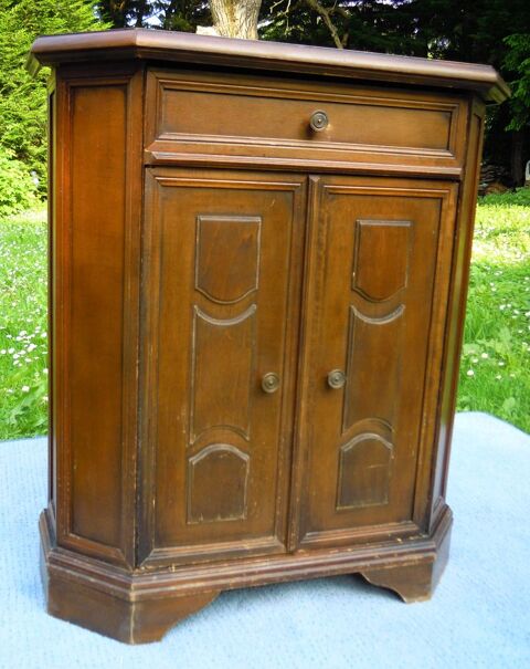magnifique petit meuble en bois. 60 La Mnitr (49)