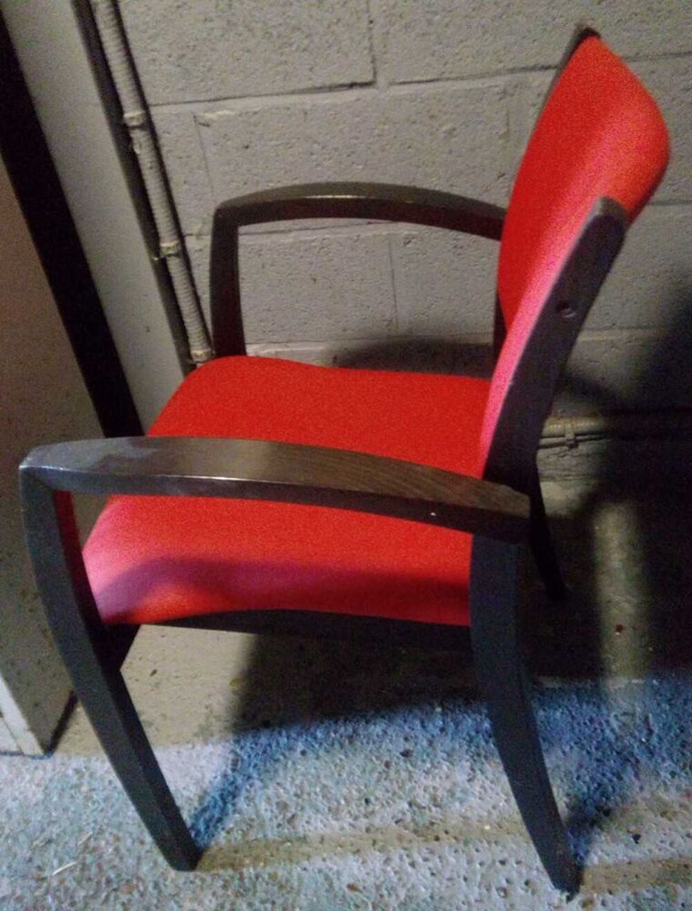 Chaise bureau et autres &eacute;tat neuf. ..
Sur Amiens Rivery. 25 €. A venir chercher sur Rivery (80136). Meubles