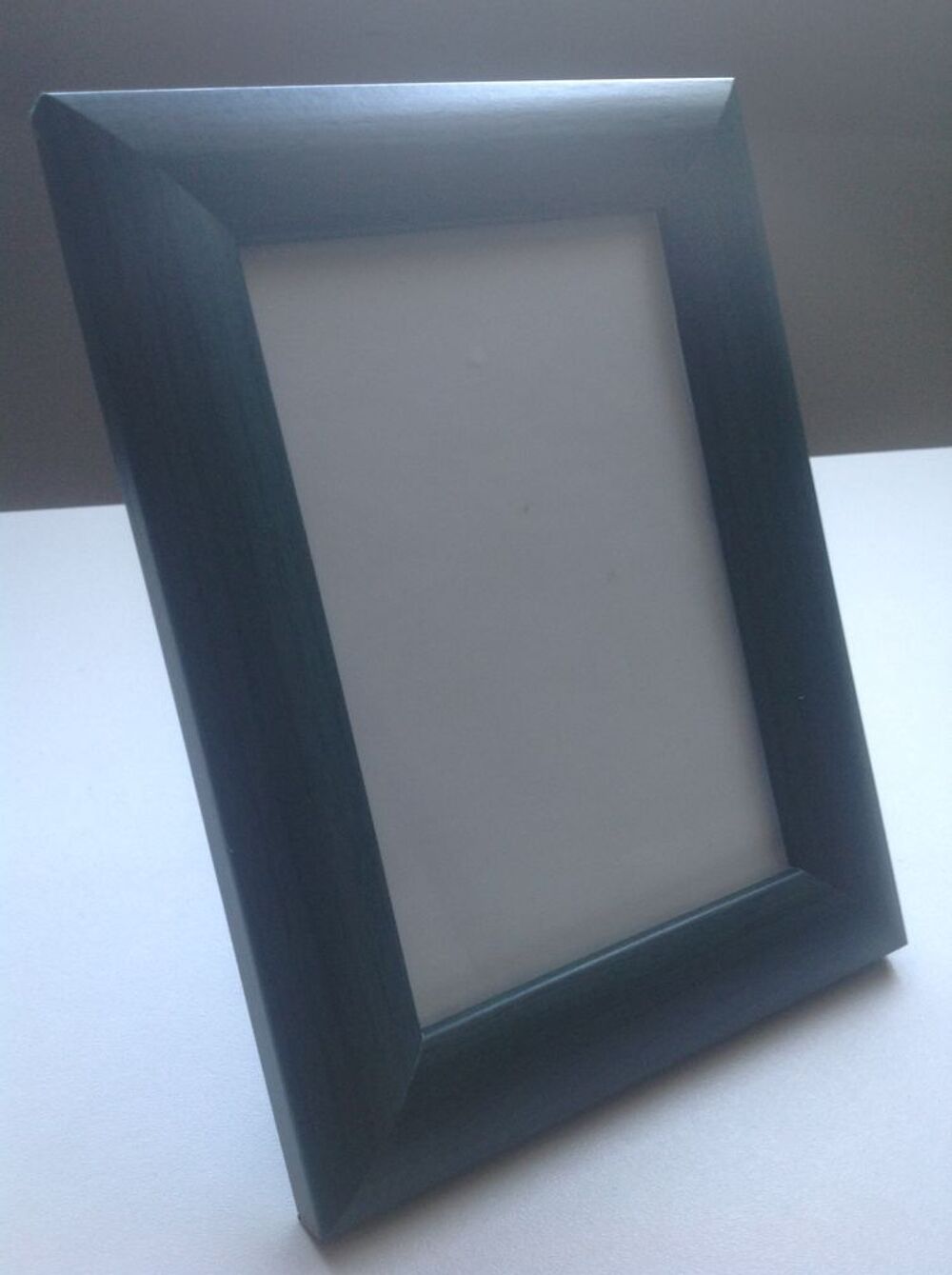 VERRE ET ENCADREMENT BOIS VERT AVEC SUPPORT Envoi Possible
Décoration