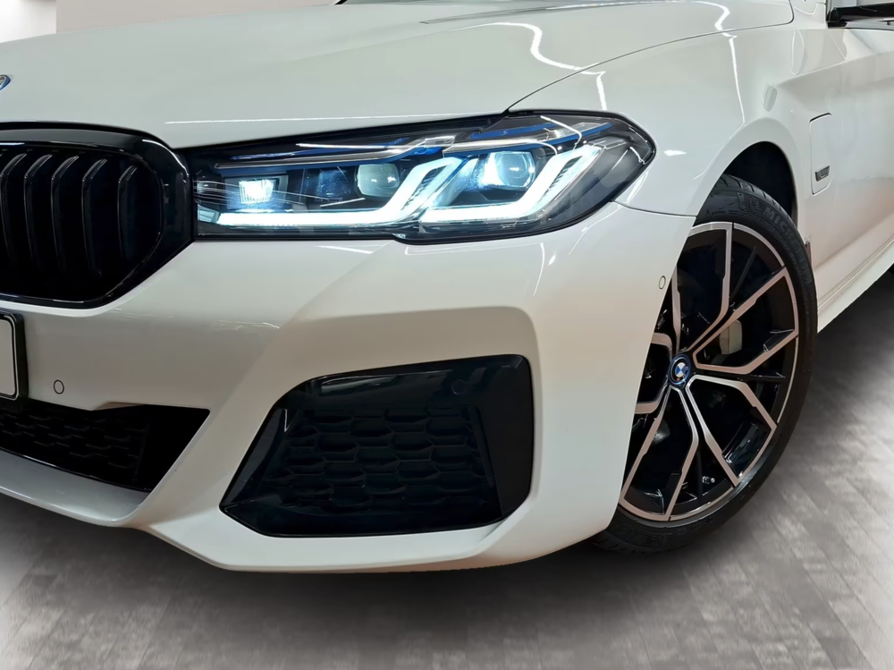 S&eacute;rie 5 Touring 530e TwinPower Turbo 292 ch BVA8 M Sport 2022 occasion 59000 Lille