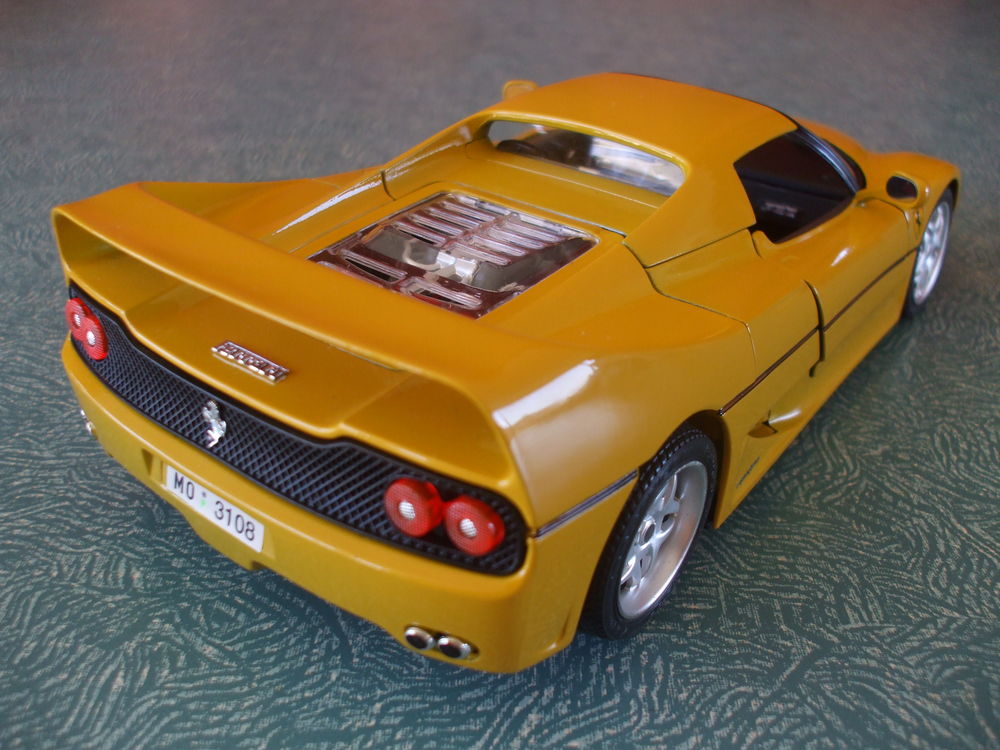 REF; 3382 FERRARI F50 HARD-TOP JAUNE 1995 Jeux / jouets