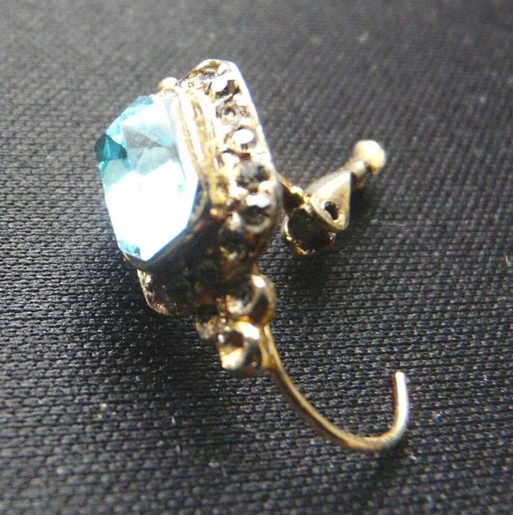Paire de Boucles d'Oreilles de 2 Topazes Bleues 19i&egrave;me Or Bijoux et montres