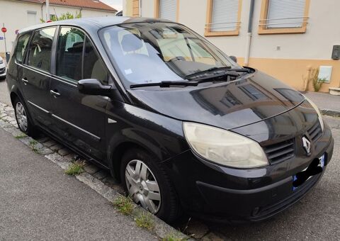 Renault grand scenic ii Grand Scenic 1.9 dCi 120 Confort Dynamiq