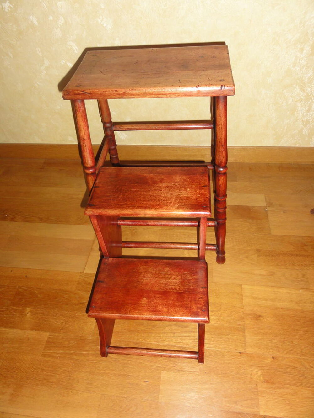 escabeau pliant Meubles