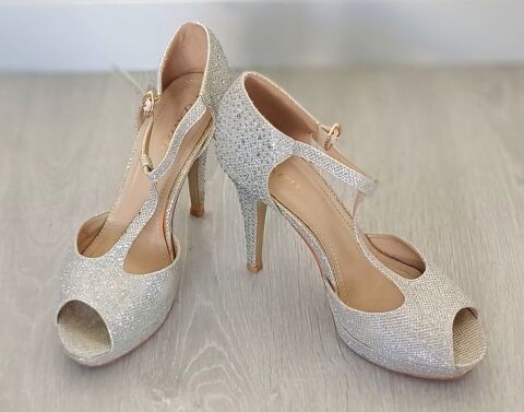 Escarpins 15eur 15 Jou�-l�s-Tours (37)