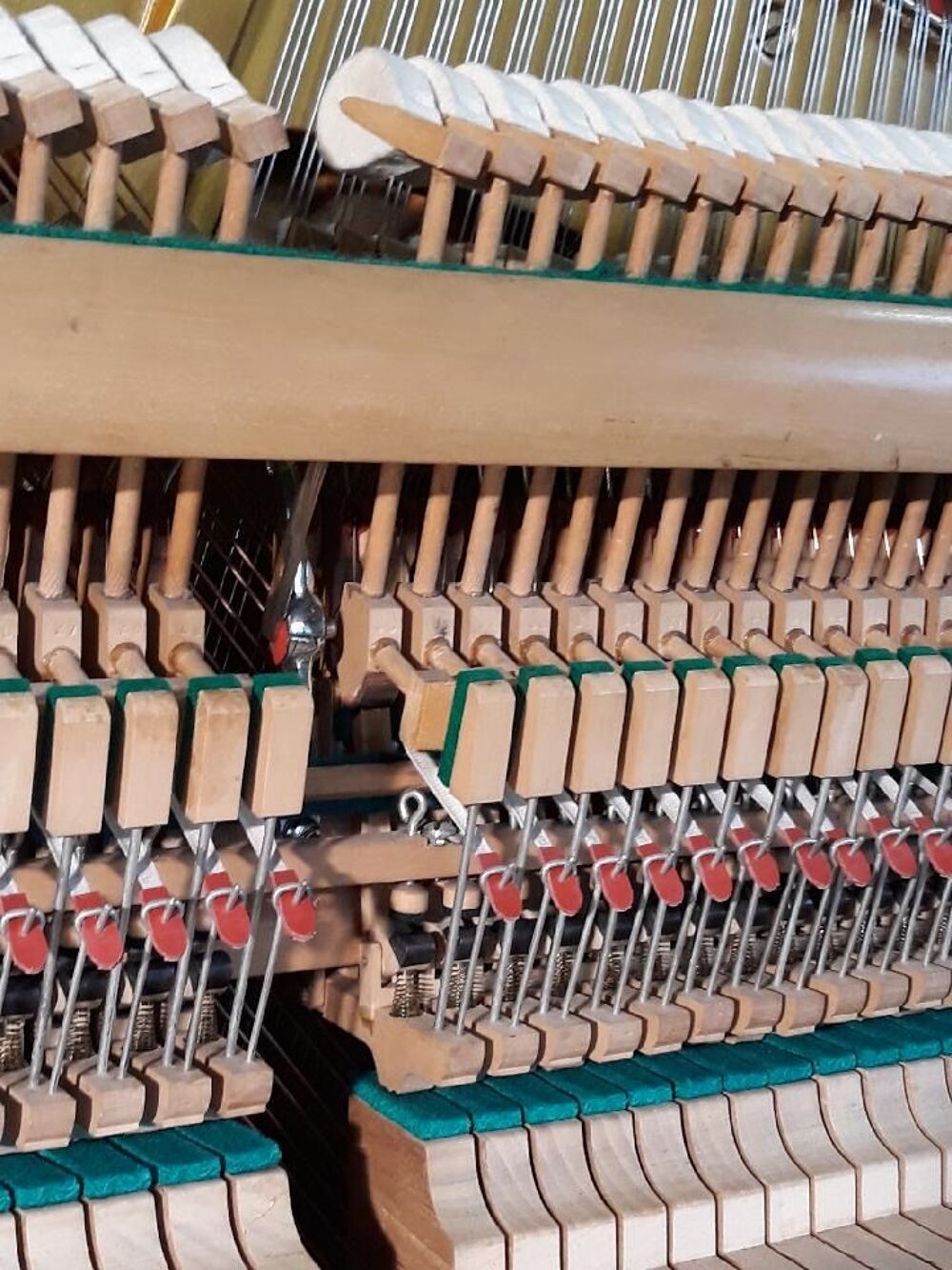 PIANO DROIT GAVEAU 126 Instruments de musique