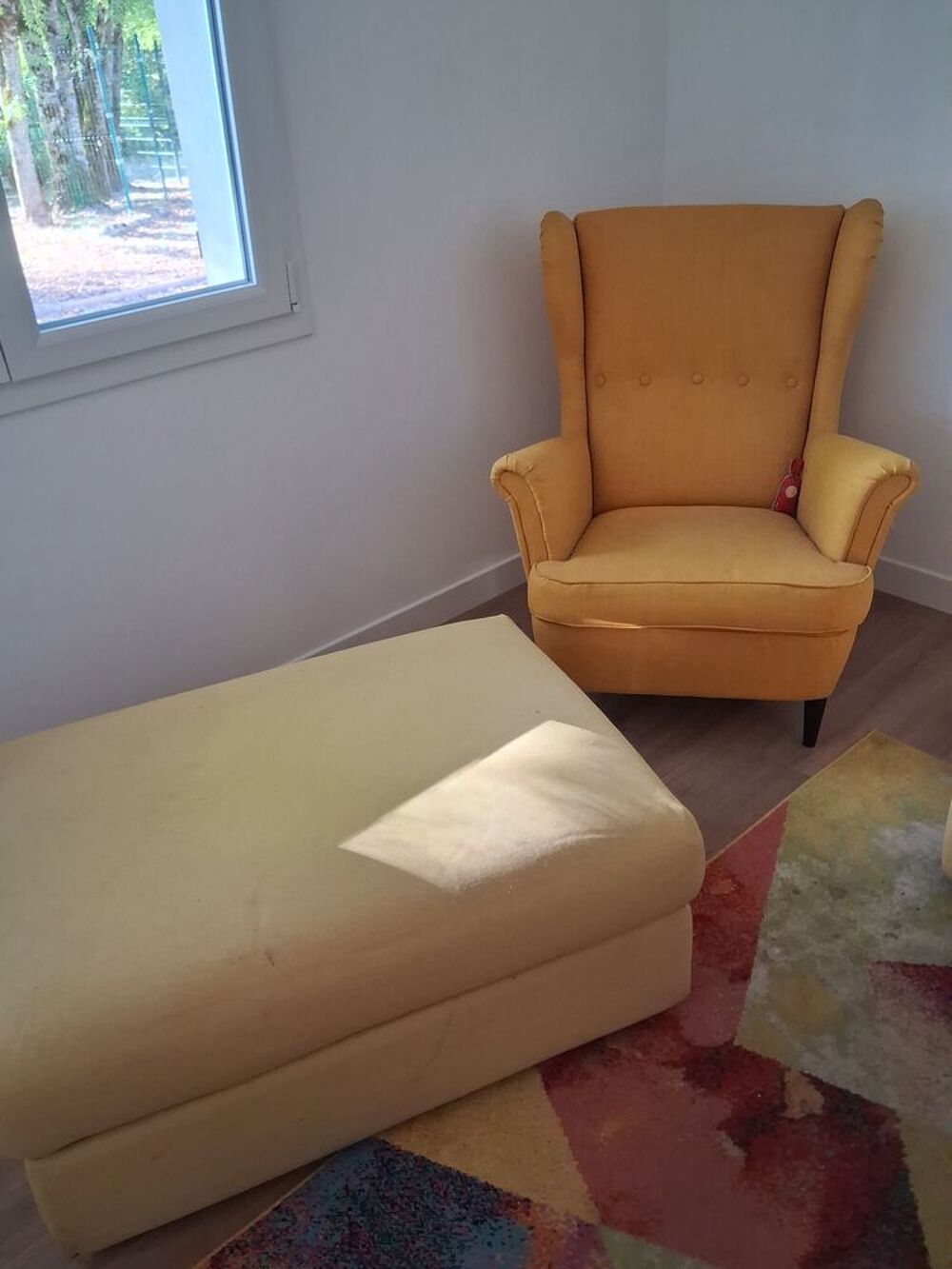 Fauteuil et Pouf Meubles
