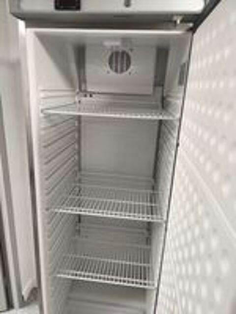   Réfrigérateur professionnel inox 