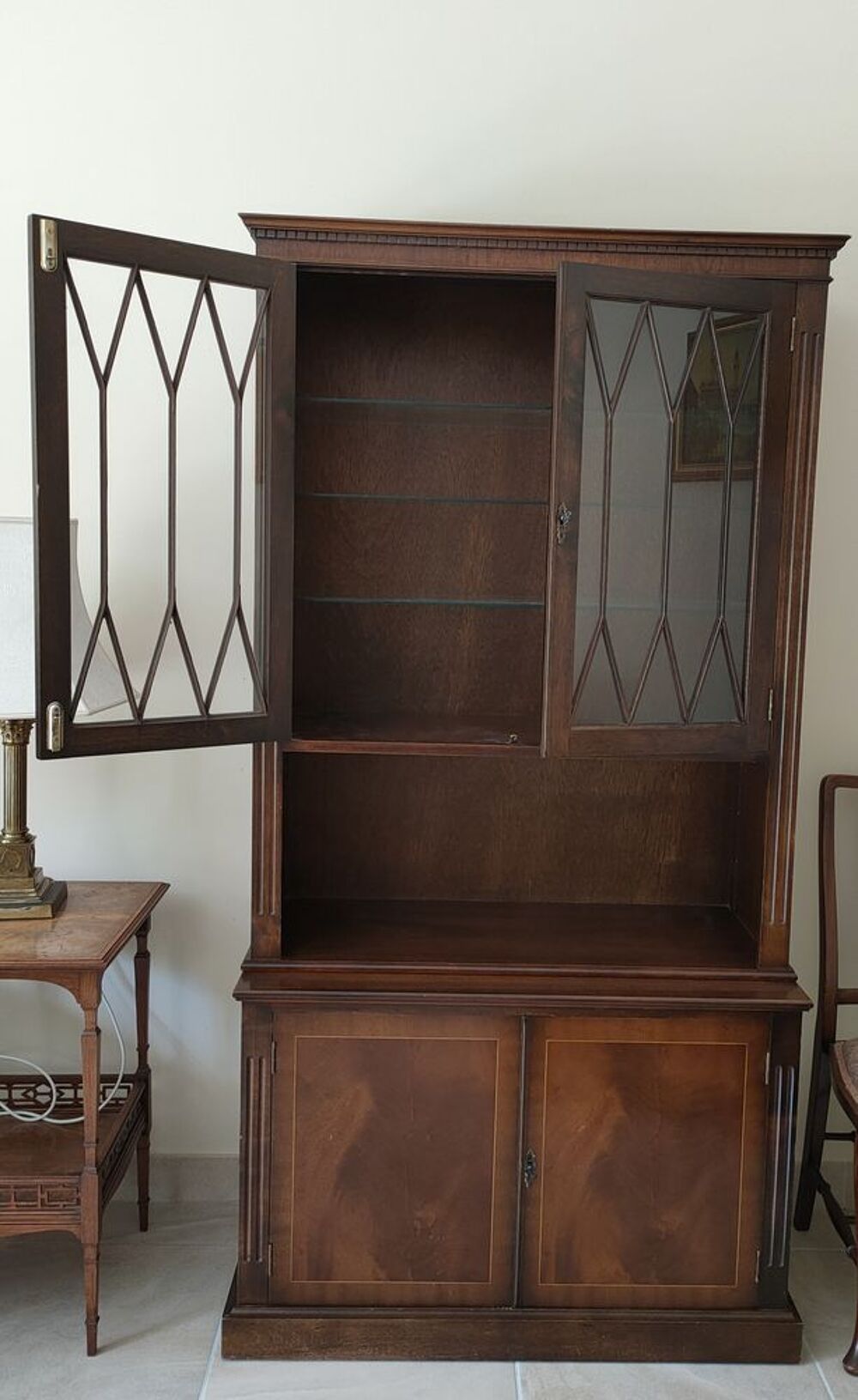 Meuble biblioth&egrave;que vitrine en acajou de style anglais Meubles