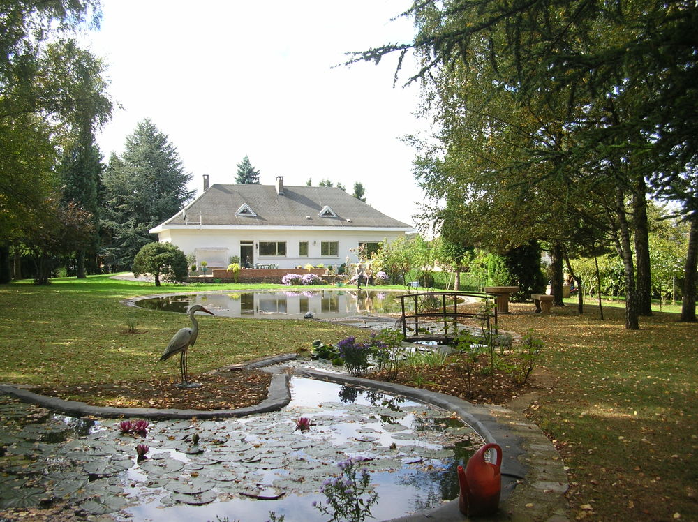 Vente Villa Maison sur 5300 m² à Neufchef Neufchef