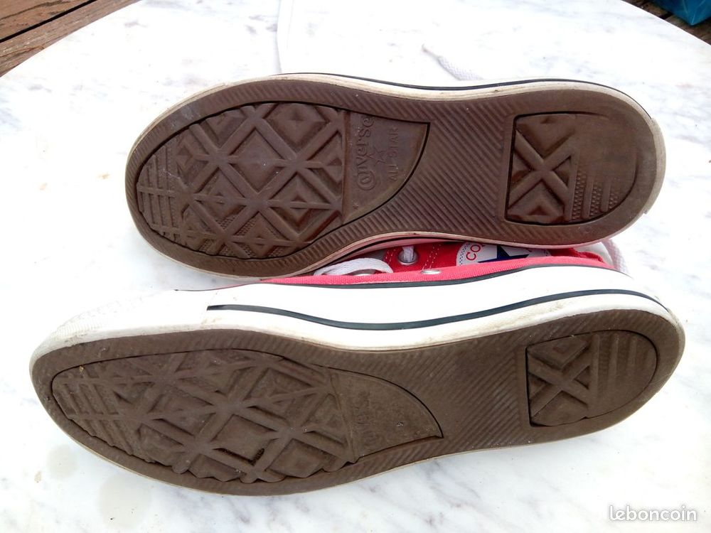 baskettes Converse rouges - taille 37 Chaussures enfants