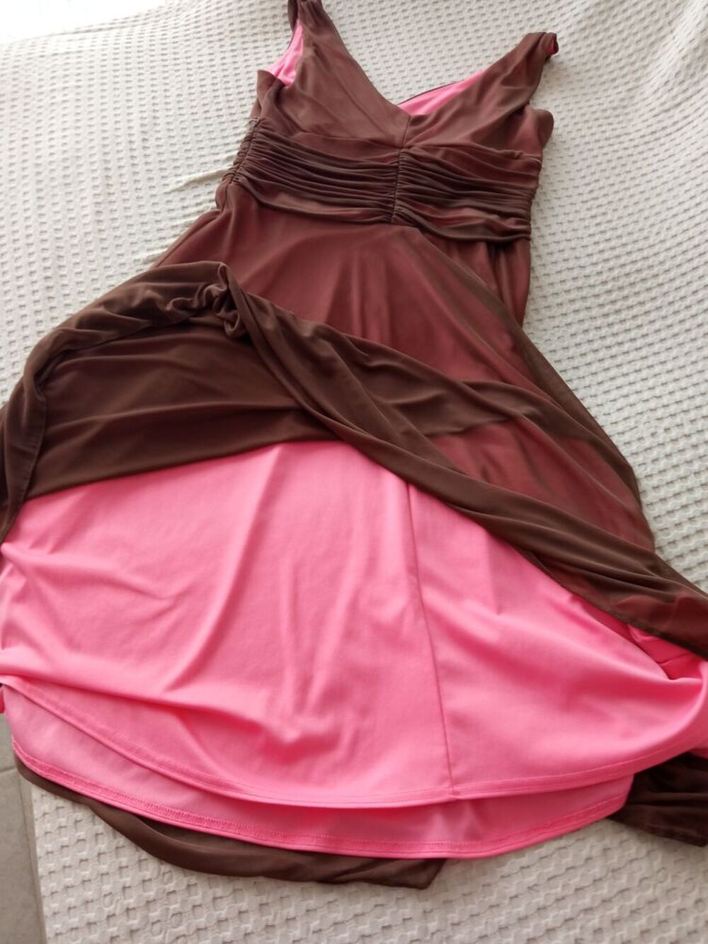 ROBES Vêtements