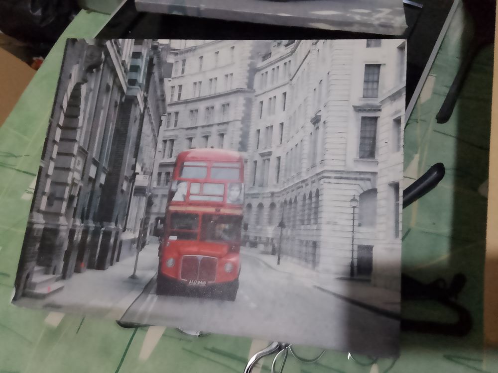 2 luminaires deco london. 
D�coration