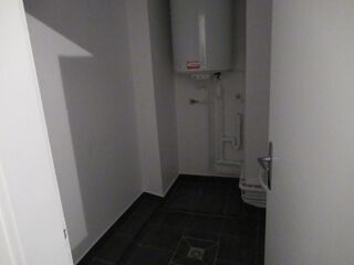  Appartement à louer 3 pièces 98 m²
