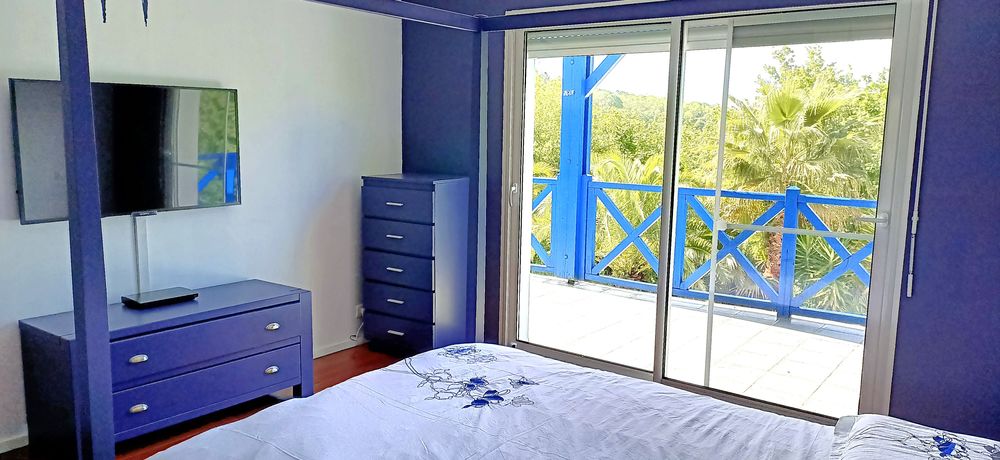 à vendre  Villa Saint-Pierre-d'Irube (64990)