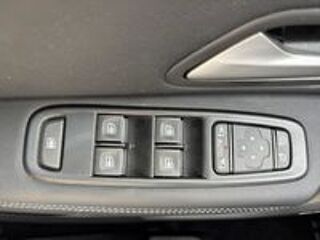 Duster TCe 150 4x2 EDC Journey 2023 occasion 91700 Sainte-Genevi&egrave;ve-des-Bois