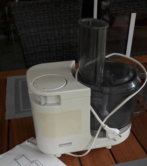 robot Kenwood FP290 35 Beauchamp (95)