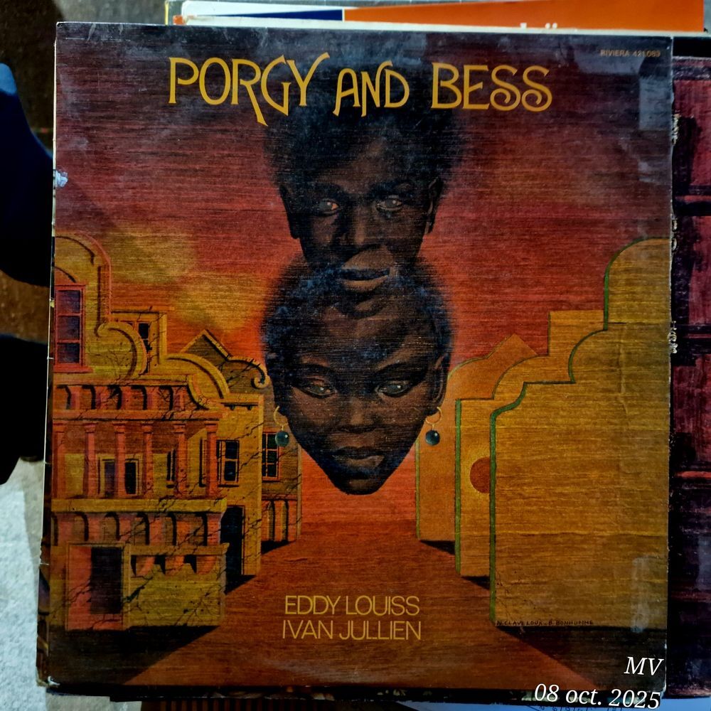 + de100 vinyles: 98 classique, 38 groupes ,43 chanteurs jazz CD et vinyles