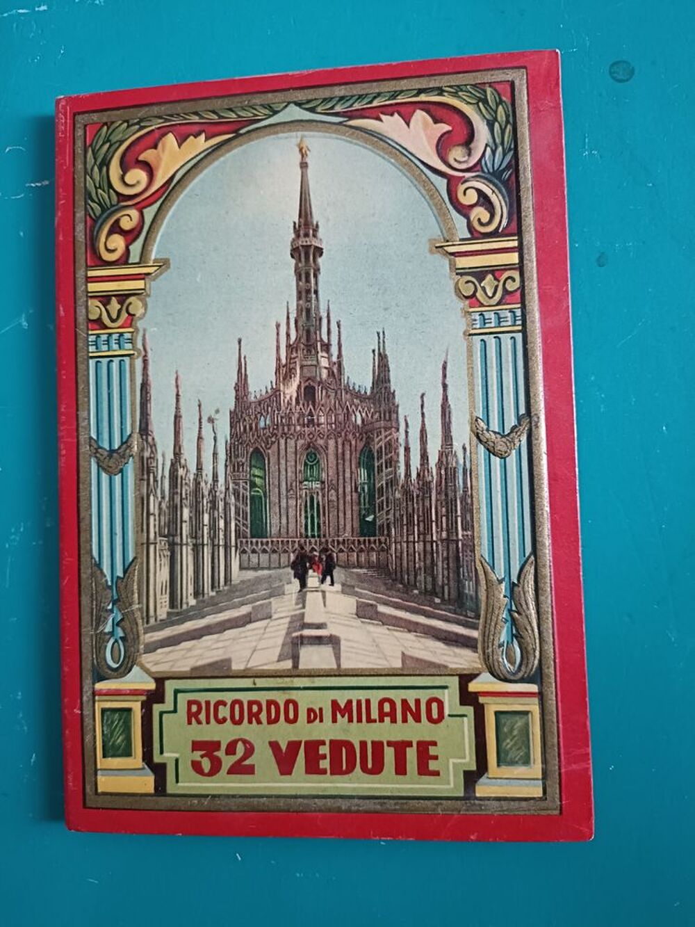RICORDO di MILANO, 32 VEDUTE (d&eacute;pliant) en 4 langues Livres et BD