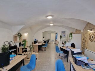  Maison � vendre 3 pi�ces 150 m�