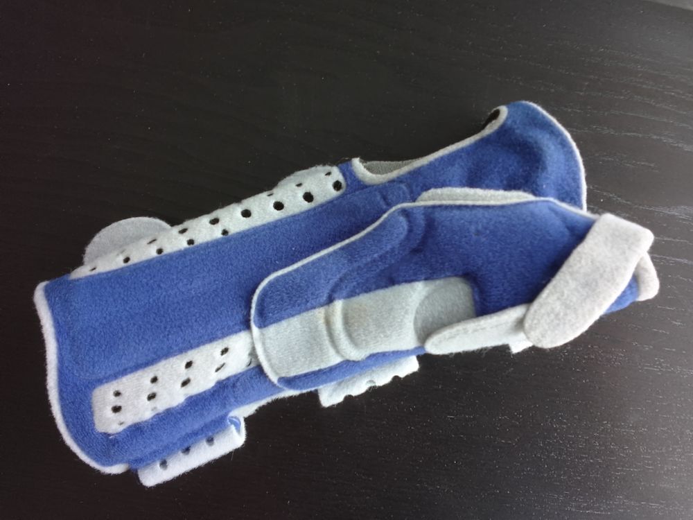 Orthese poignet/pouce droit Sports