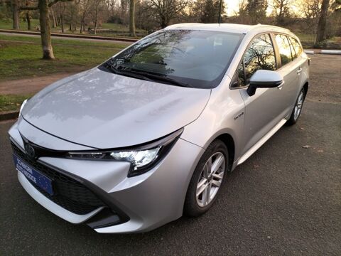 Toyota Corolla Touring Sports Pro Hybride 122h Dynamic Business 2021 occasion Le Vésinet 78110