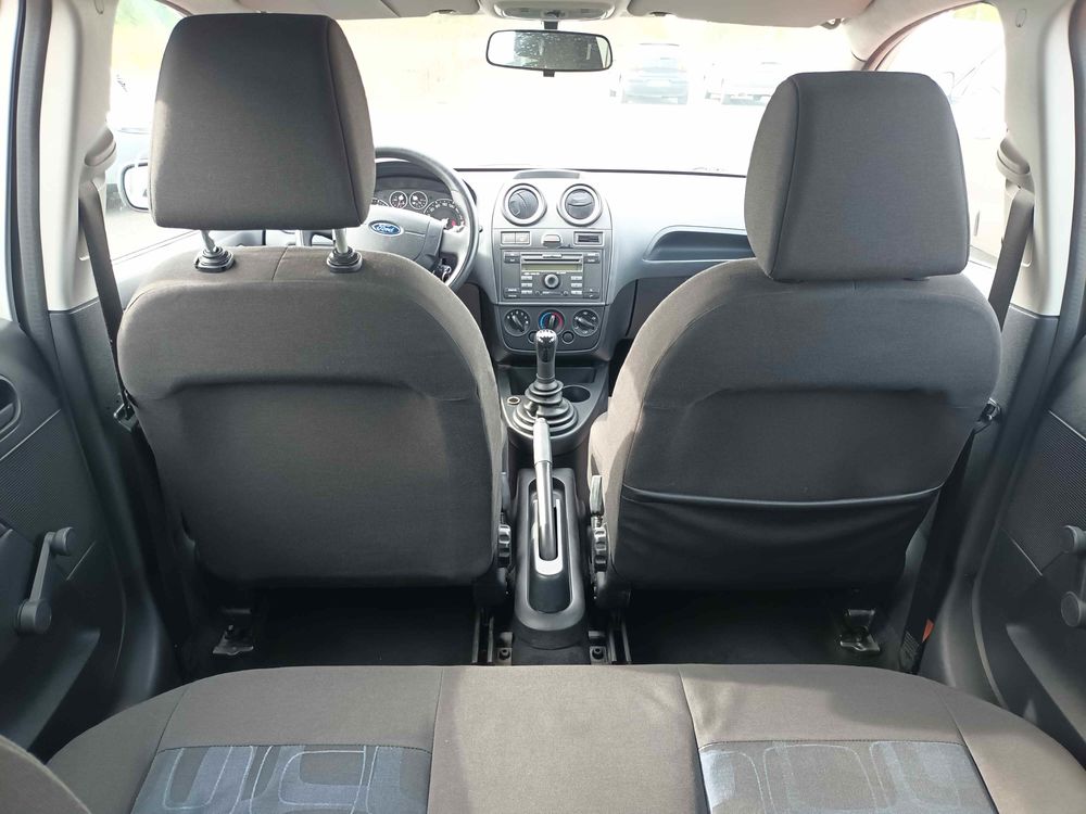 Fiesta 1.3i Senso 2006 occasion 86600 Coulombiers