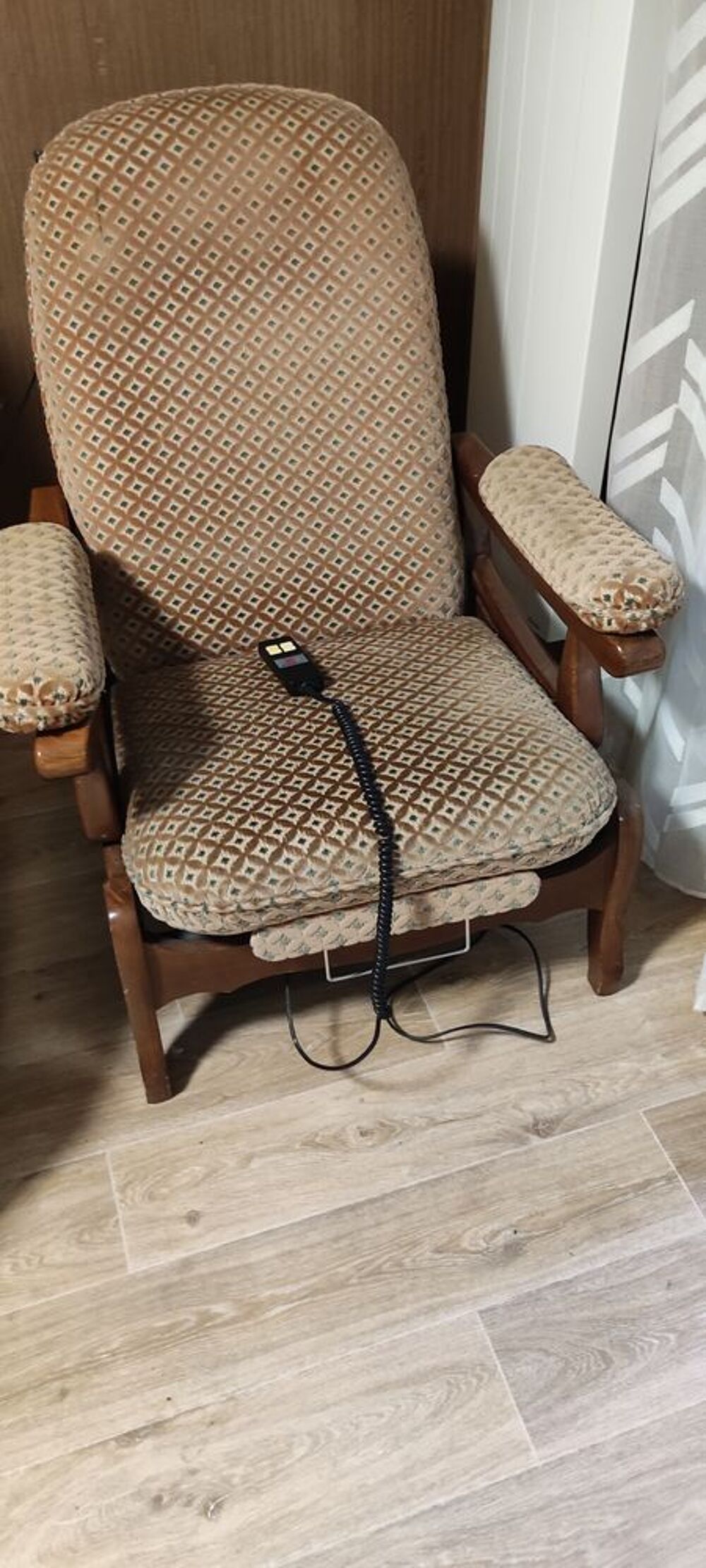 fauteuil electrique multiposition de maeque everstyl Meubles