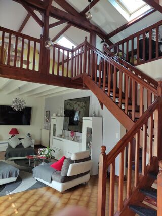  Maison � vendre 8 pi�ces 340 m�