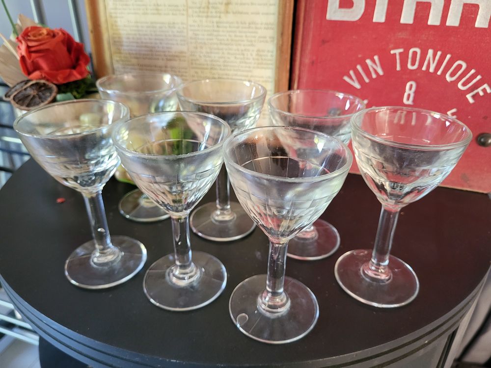 Lot de 7 verres anciens de bistrot ? Esprit Brocante Chic 