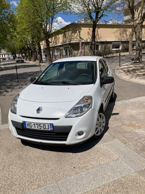 Renault clio iii SOCIETE DCI 75 ECO2 AIR EURO 5