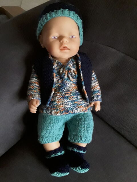 Poupon 40cm habill  maison pour association 12 Barzy-sur-Marne (02)