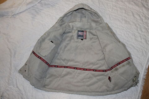 Parka/Doudoune Enfant 6 ans,TBE 10 Paris 19 (75)