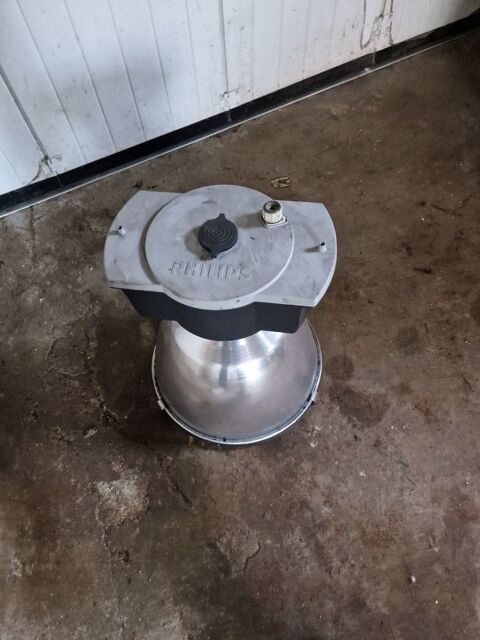 lampe industrielle 80 Les Mo�res (59)