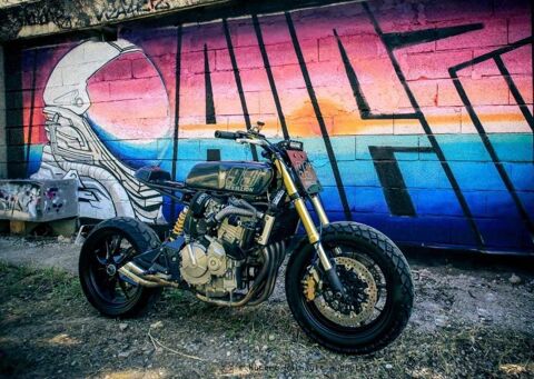 Moto HONDA 2004 occasion Pompertuzat 31450