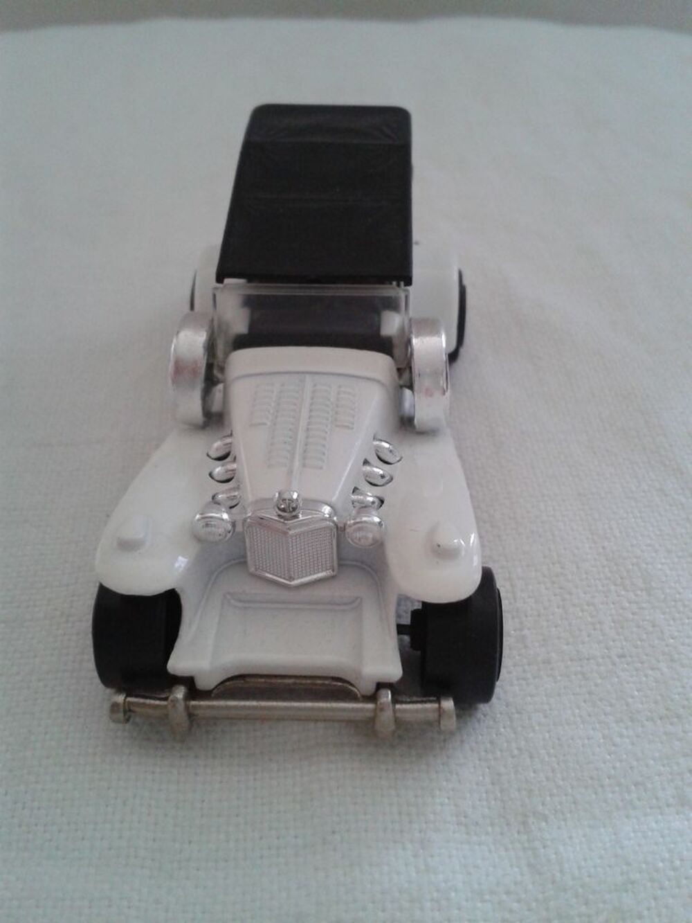 Excalibur neuve MAJORETTE n&deg; 267 