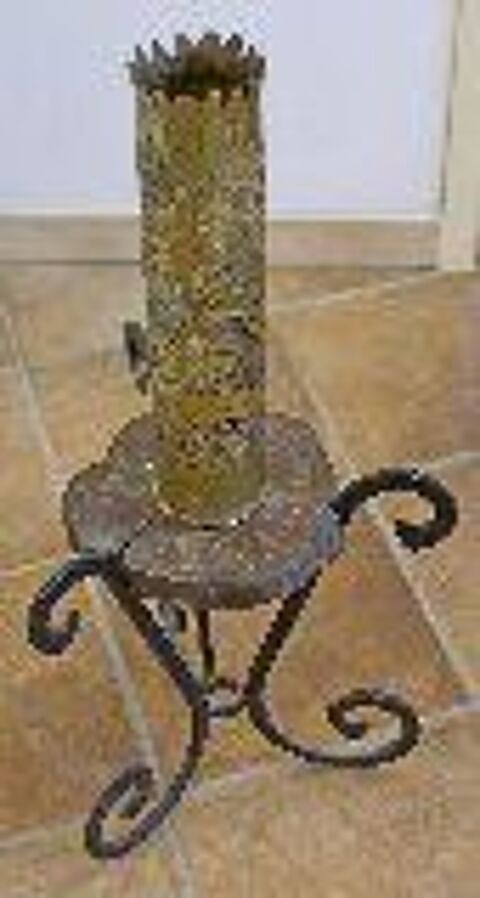 R�HAUSSEUR, MEUBLE, FER FORG�, REPOSES DIVERSES 16 Blanzat (63)